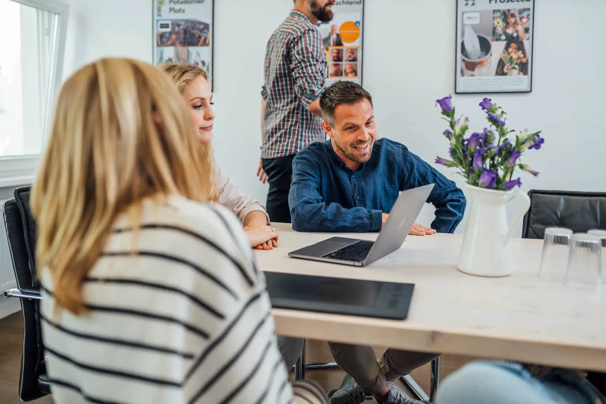 LinkedIn Marketing Agentur Team in Freiburg